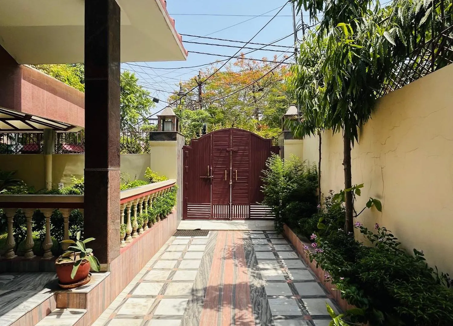 Luxury Stays Waranasi Indie