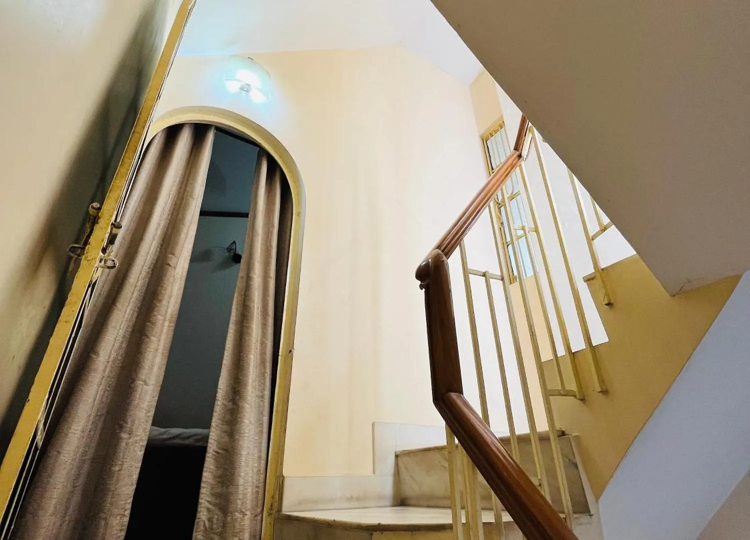 Luxury Stays Varanasi Villa