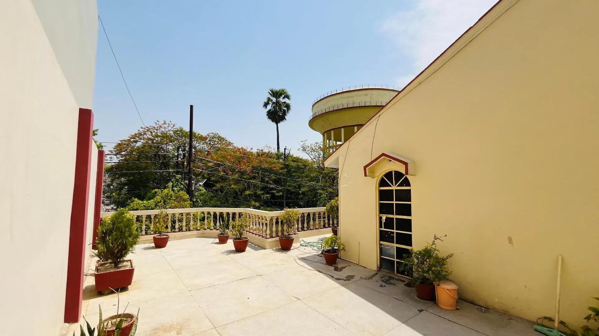 Luxury Stays Varanasi Villa